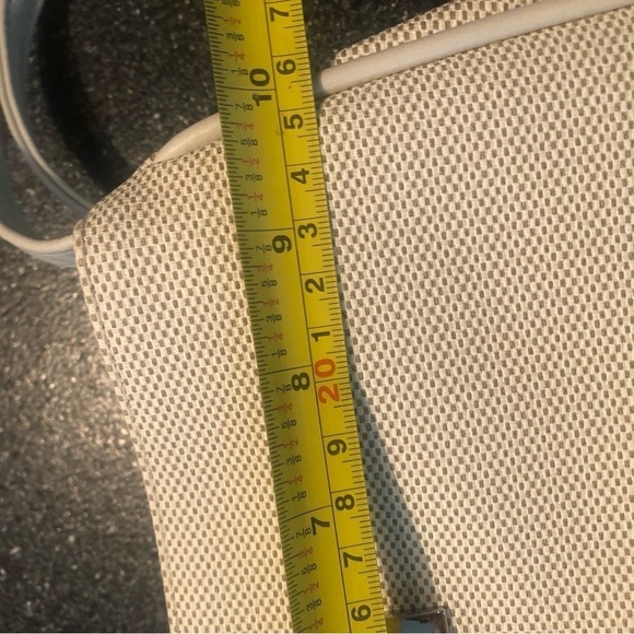 Maxime Cream Shoulder Strap Handbag - Picture 11 of 16